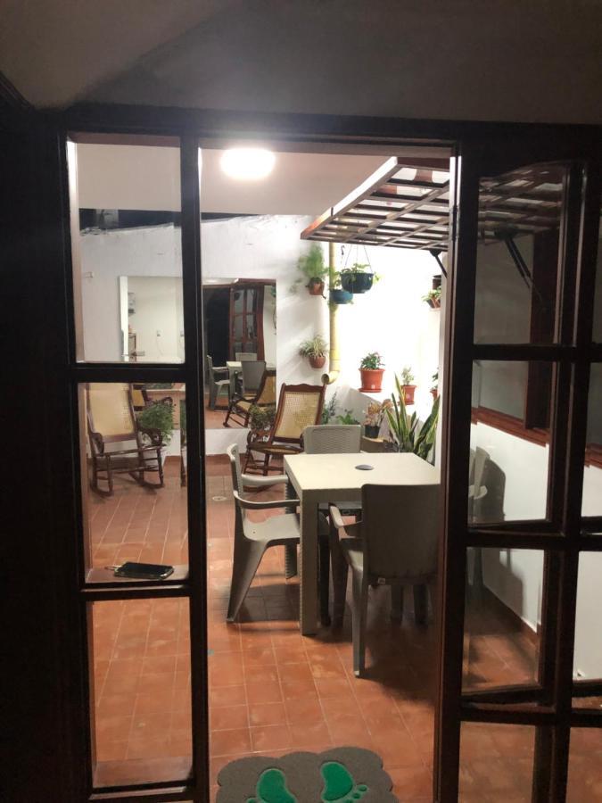 La 10B Hostel Cartagena Ngoại thất bức ảnh